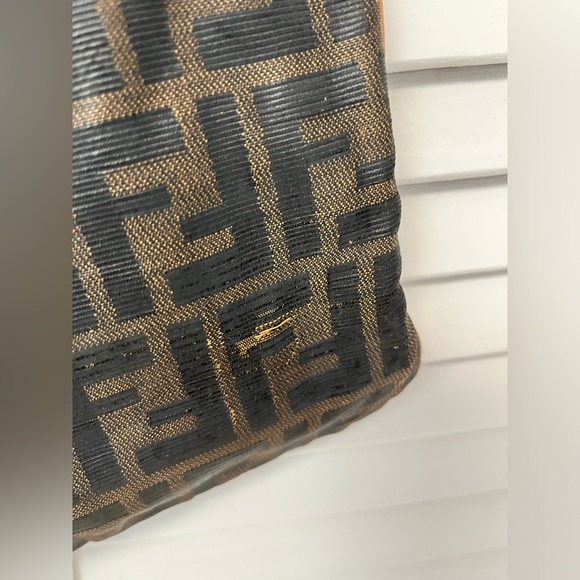 VINTAGE FENDI ZUCCA FOLD OVER BAG , CLUTCH LOGO LEATHER CANVAS - Picture 8 of 10